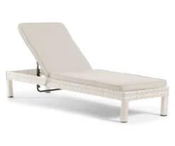 Broyhill Eagle Brooke All-Weather Wicker Cushioned Chaise Lounger -Outdoor Decor Sales 810555245