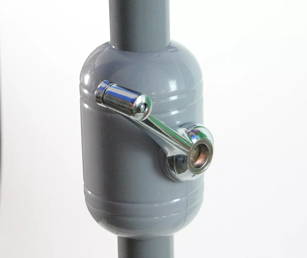 Northlight 9' Ford Blue & White Tilt Market Patio Umbrella 5 Northlight 9' Ford Blue & White Tilt Market Patio Umbrella - Image 3