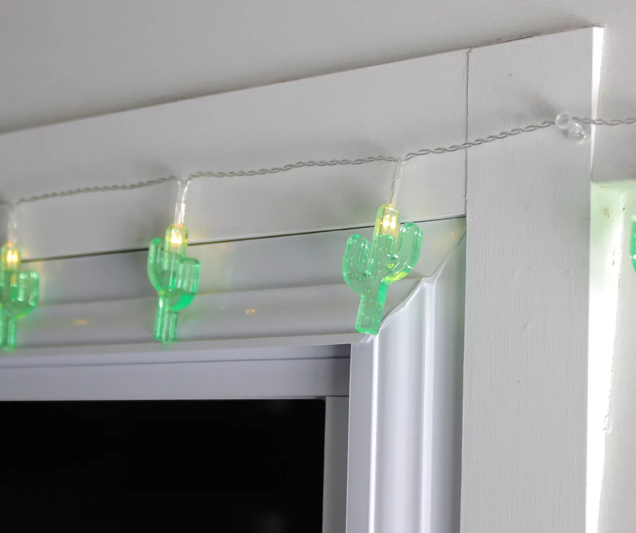 Northlight Green Cactus LED Wide Angle Light Set, 10-Lights 4 Northlight Green Cactus LED Wide Angle Light Set, 10-Lights - Image 2